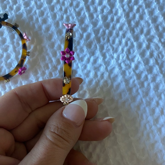 J.Crew Flowered Tortoise Shell Hoops - Picture 2 of 3